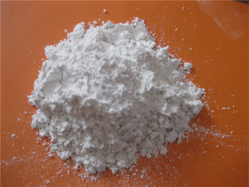 白色熔融氧化铝W5(中值：5-3.5微米）